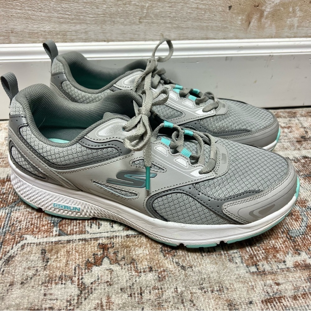 Skechers GoRun Consistent Shoes Womens 9.5 Gray Blue Running‎ Sneakers 128075